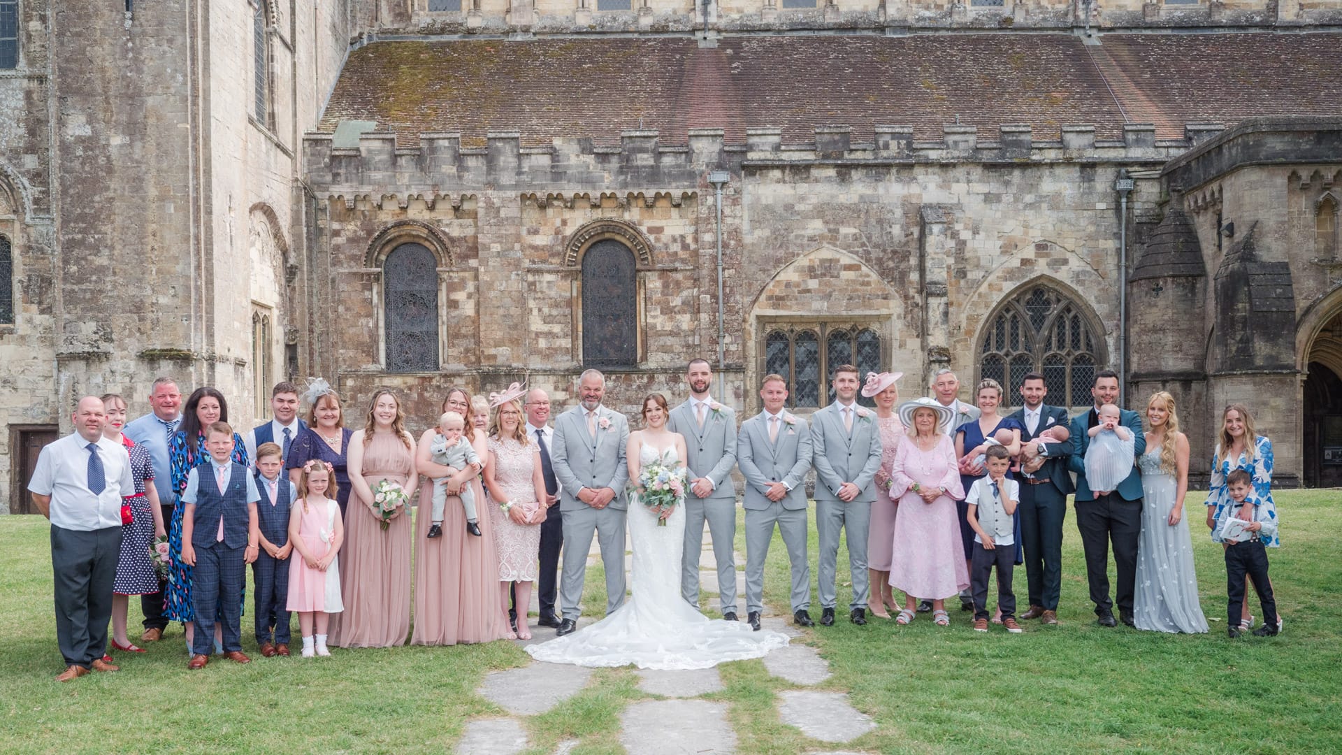 Romsey Abbey and Kimbridge Barn summer wedding