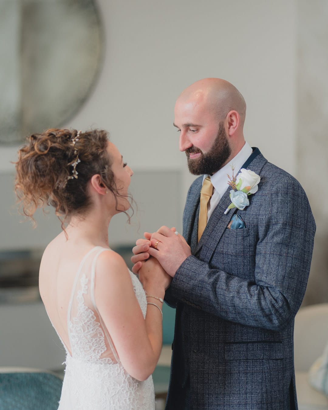 Langstone Quays wedding – first look